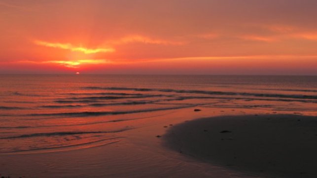 West Beach Sunset, 2011 | Nantucket, Massachusetts | photo by Alli Jarvinen